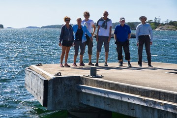 Posering på bryggan.